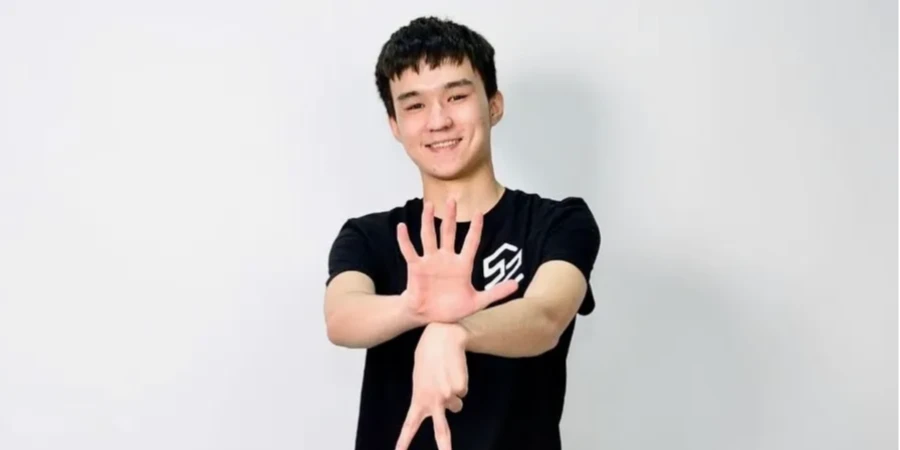 Mo0n сообщил о запрете на использование национальных флагов на PGL Astana 2026