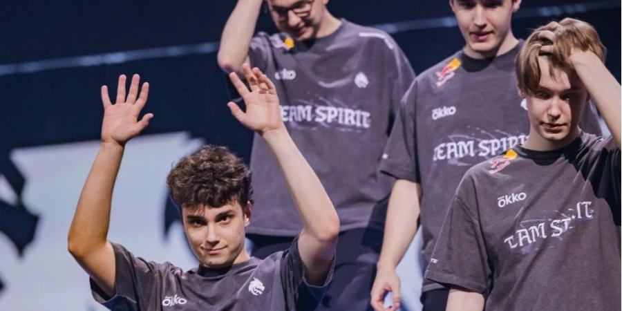 Y0nd жестко оценил результаты Team Spirit на BLAST Slam VI по Dota 2