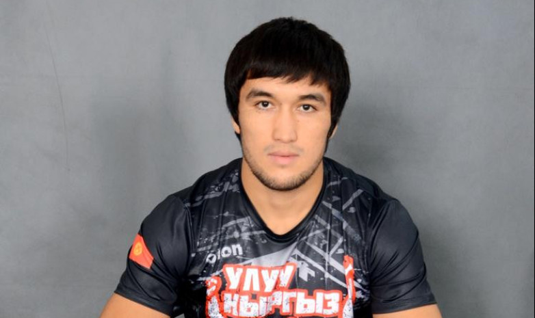 Менеджер Азиза Сатыбалдиева рассказал об условиях контракта с UFC