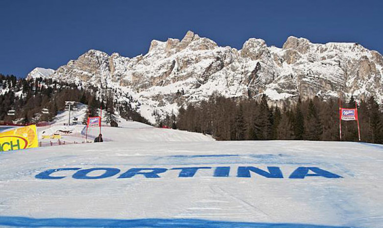 Чемпионат мира по горнолыжному спорту попросят перенести на 2022 год