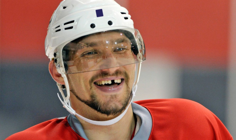 Александр Овечкин в девятый раз стал обладателем награды лучшему снайперу НХЛ