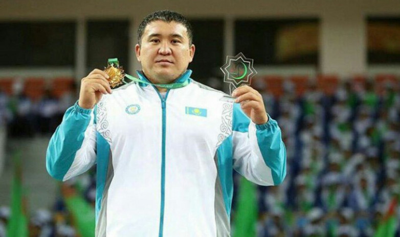 Қазақ күресінен үш дүркін әлем чемпионы коронавирус жұқтырды