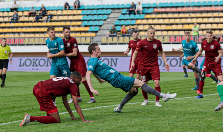 Команда казахстанского футболиста проиграла в матче 13-го тура чемпионата Беларуси