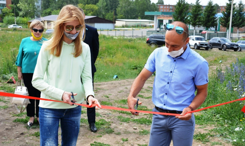 Елена Хрусталева приняла участие в открытии в Риддере стрельбища для биатлонистов