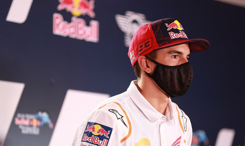 Шестикратный чемпион MotoGP Маркес получил перелом плечевой кости и перенесет операцию 