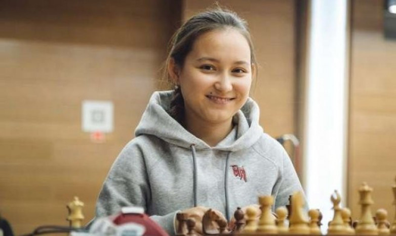 Жансая Абдумалик проиграла в 1/4 финала 4-го этапа Women's Speed Chess Grand Prix