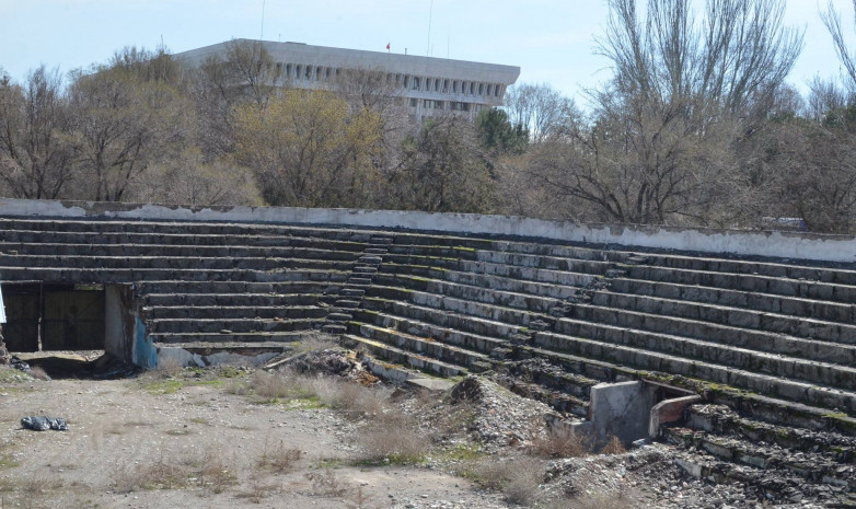 На месте малой арены в Бишкеке хотят построить современный спорткомплекс