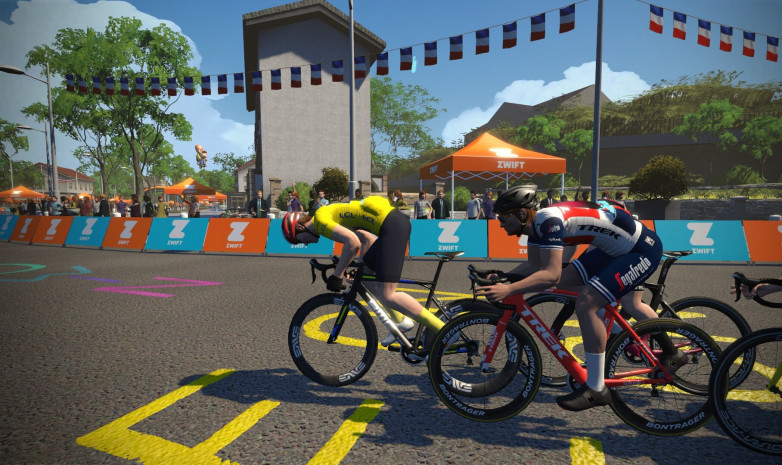 Маттео Даль-Чин стал победителем третьего этапа виртуальной гонки «Тур де Франс». Гонщики «Астаны» не смогли финишировать из-за проблем с интернетом 