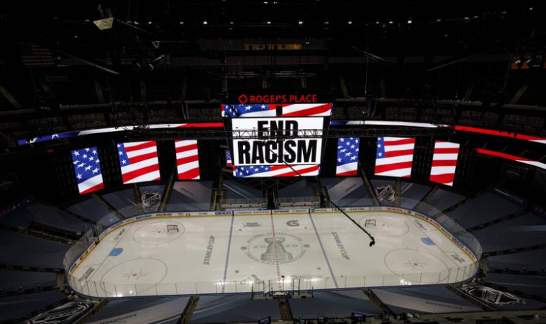 НХЛ пока не рассматривает перенос матчей Кубка Стэнли в знак протеста против полицейского насилия 
