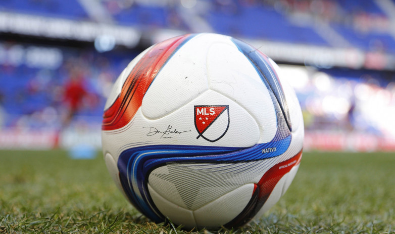 
MLS отменила матчи чемпионата из-за протестов против расизма
