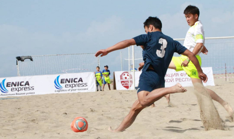 Кубок Кыргызстана по пляжному футболу: «Баткен» победил «Тенир-Тоо»