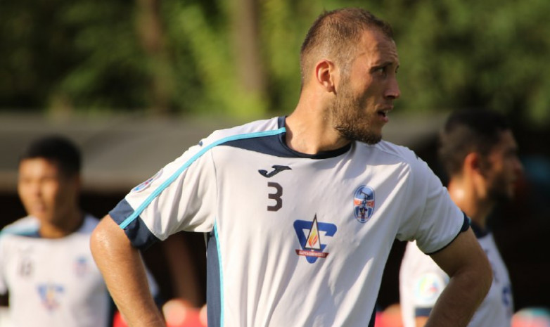 КПЛ: Азамат Абдуллаев — лучший игрок матча «Алай» - «Нефтчи»