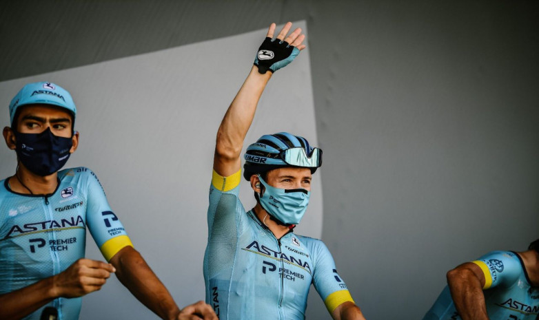 Мигель Анхель Лопес рассказал о победе на этапе «Тур де Франс»