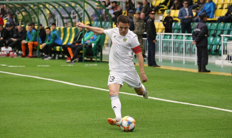 Азат Нұрғалиев ҚПЛ-да ең көп ойын өткізген футболшылар қатарына енді