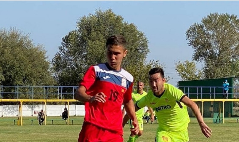 Юношеская сборная Кыргызстана (U-18) обыграла «Наше» в товарищеском матче