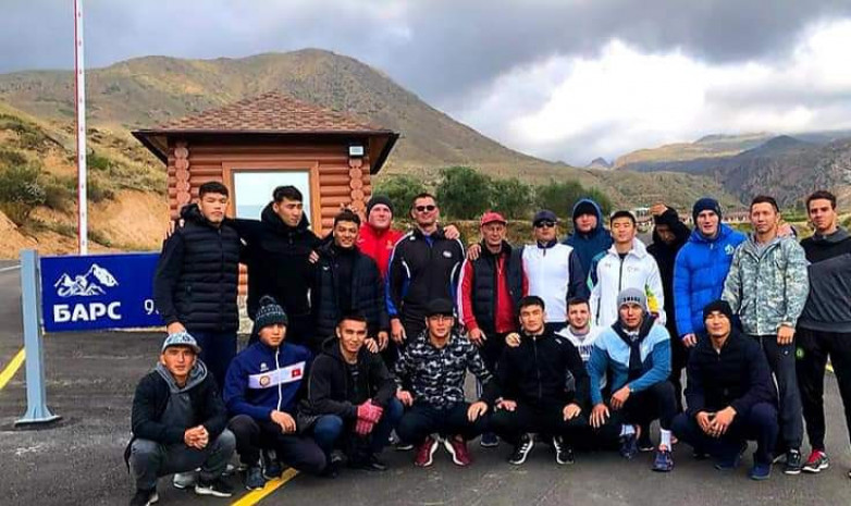 Сборная Кыргызстана начала подготовку к чемпионату Азии