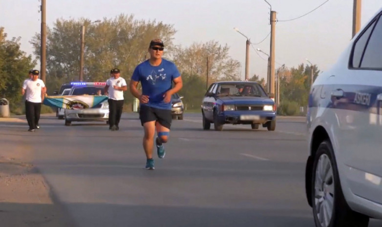 Военный из Караганды установил рекорд по ультрамарафону среди офицеров Вооруженных сил Казахстана 
