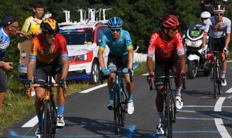 Мигель Анхель Лопес стал 16-м на 13-м этапе «Тур де Франс» и поднялся на шестое место в общем зачете 