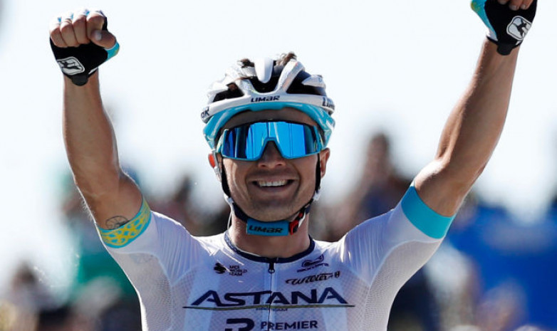 Видео победы казахстанского велогонщика на шестом этапе «Тур де Франс»
