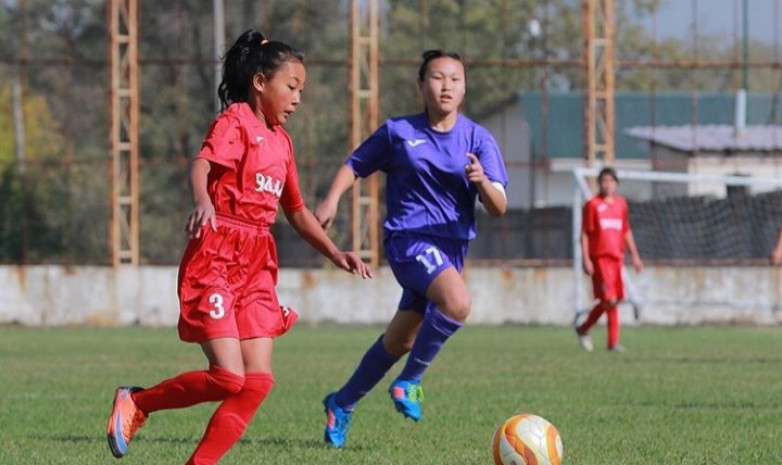 «Азалия» выиграла Кубок КР среди девочек (U-15)