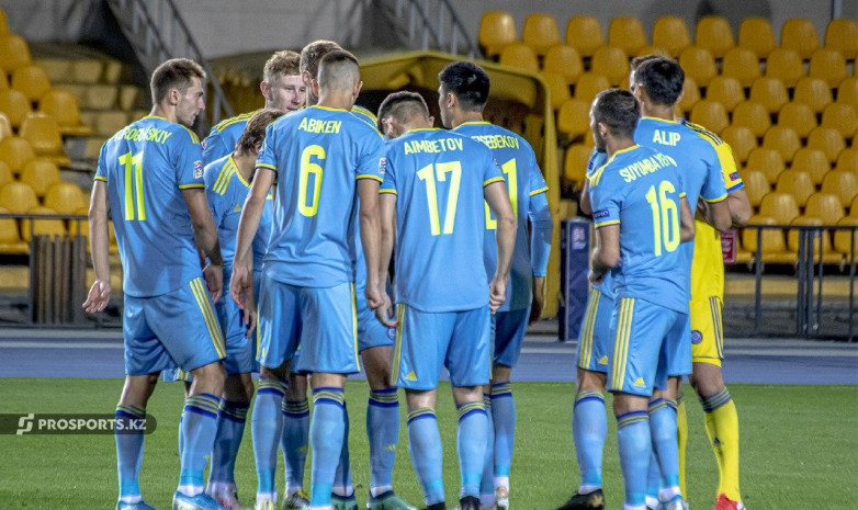 Видео. Сборная Казахстана прибыла в Минск на матч против команды Беларуси в Лиге наций