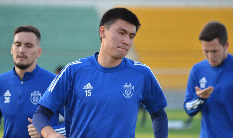 «Астана» ищет нового тренера. Ассистента Нуркена Мазбаева не рассматривают даже в качестве временной замены