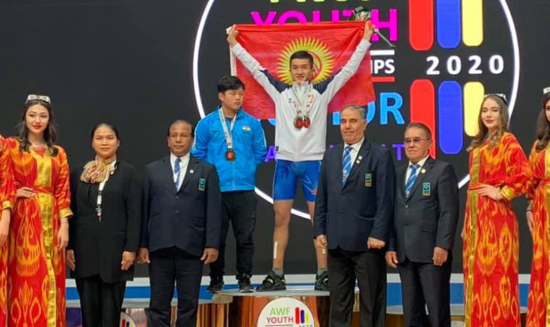 Эламан Молдодосов занял 14 место на онлайн-чемпионате мира