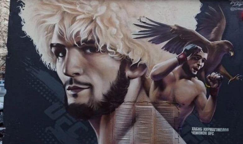 Вандалы испортили граффити с изображением Хабиба в центре Челябинска 