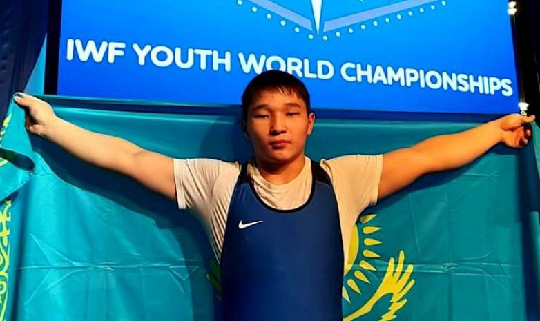 «Был не в форме и вообще думал, что проиграю». 16-летний казахстанец о победе на Кубке мира и перенесенной операции  