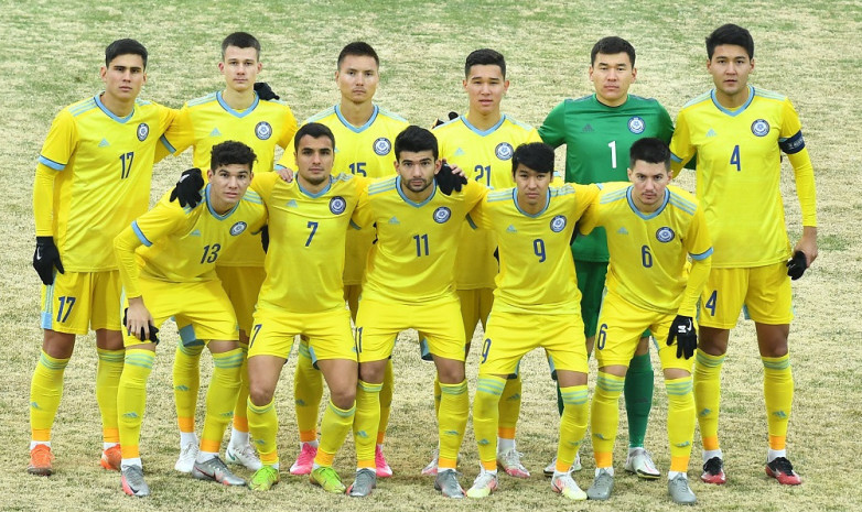 Эти казахи все на одно лицо. Судья из Сербии перепутал игроков молодежной сборной Казахстана