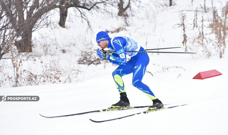 Пухкало обладатель Кубка Казахстана по лыжным гонкам в индивидуальной гонке свободным ходом