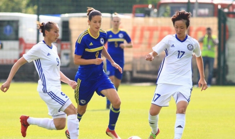 Женская сборная Казахстана поднялась на одну строку в рейтинге ФИФА