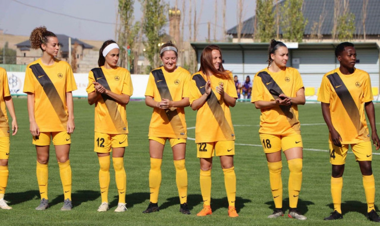 
«БИИК-Казыгурт» проиграл первый матч в плей-офф женской Лиги Чемпионов
