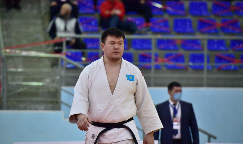 Адиль Оразбаев завоевал «золото» на чемпионате Казахстана по дзюдо
