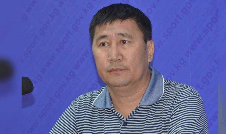 Умер экс-главный тренер сборной Кыргызстана Адылкан Бекболотов