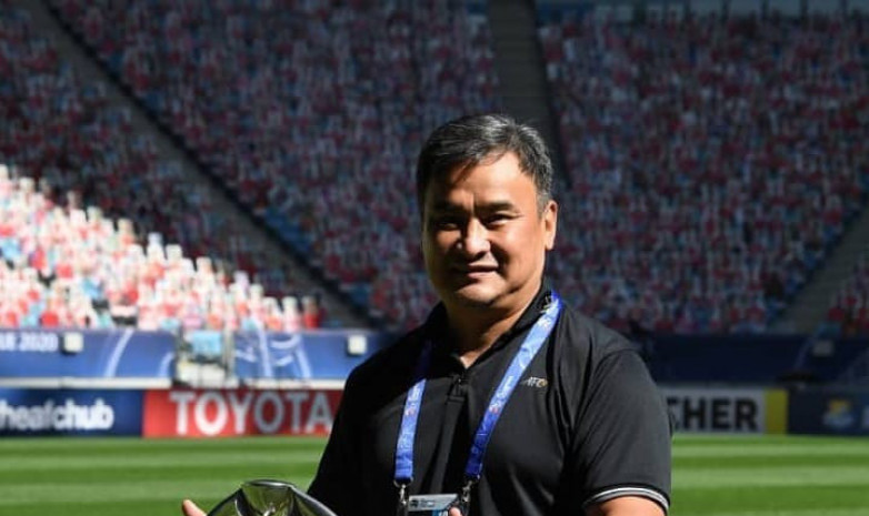 Кемел Токобаев обслужил финал Лиги чемпионов АФК