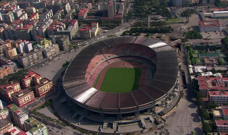 Стадион «Наполи» официально переименован в честь Диего Марадоны