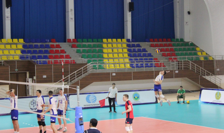 Чемпионат Казахстана по волейболу среди мужских команд. Обзор матчей 28 декабря 