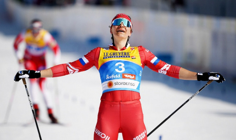 Наталья Непряева выиграла масс-старт на «Тур де Ски»