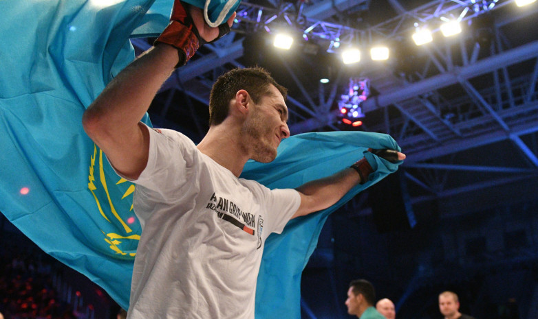 Видео. Сергей Морозов прибыл на арену UFC
