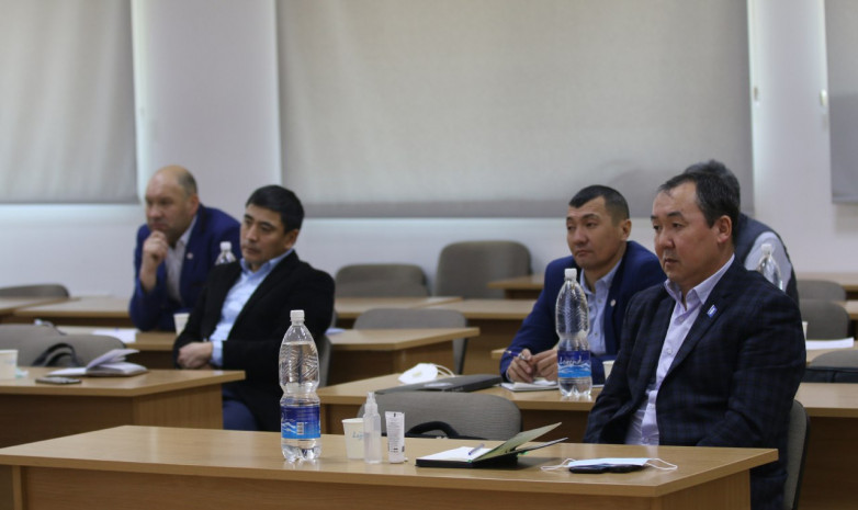 В Бишкеке проходит семинар для технических директоров