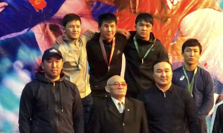 Бекболот Мырзаназар уулу - чемпион Кыргызстана по вольной борьбе