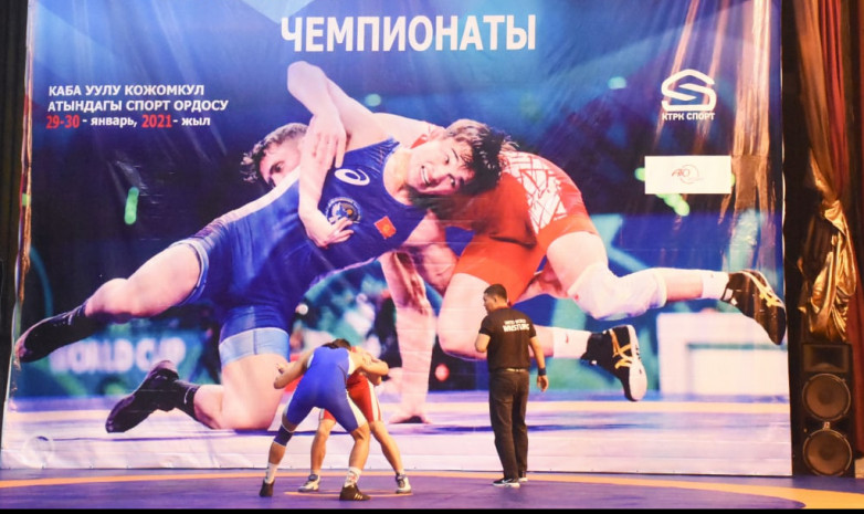 Фоторепортаж с чемпионата Кыргызстана по вольной борьбе
