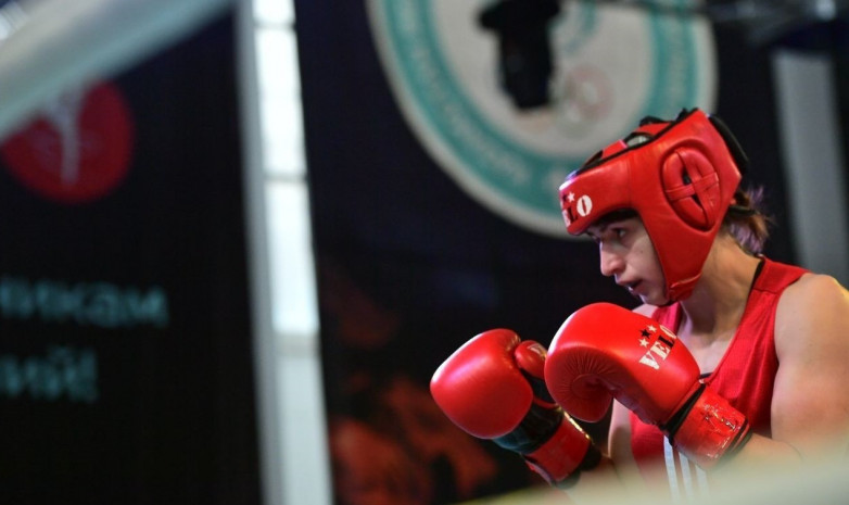 «Боксшылар толық бабына енген жоқ». Ерік Алғабек Сербиядағы турнирге баға берді