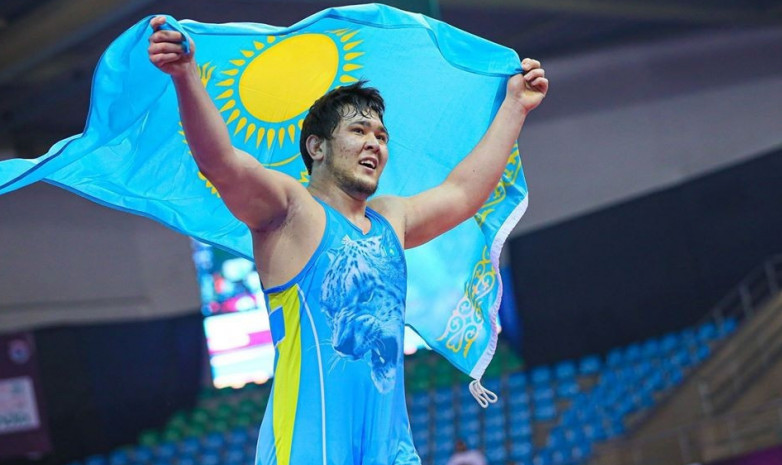 Казахстанские борцы завоевали 5 медалей на турнире в Риме