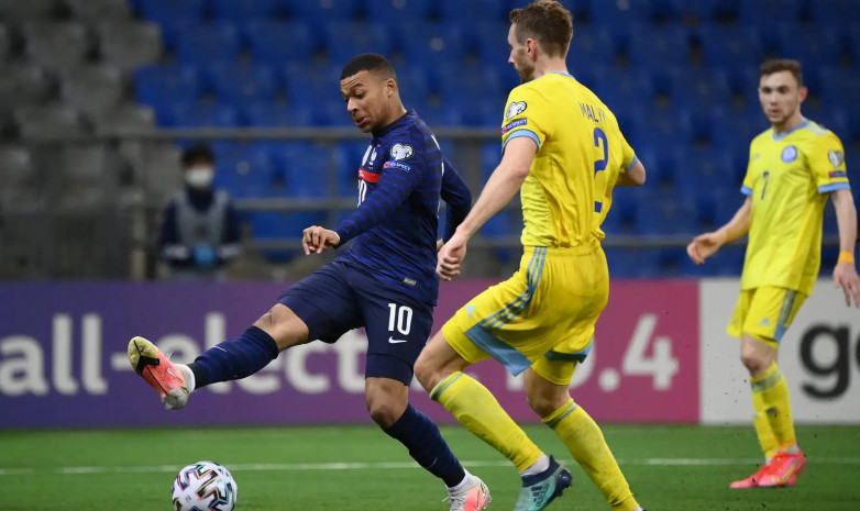 Сборная Казахстана проиграла Франции в отборочном матче ЧМ-2022
