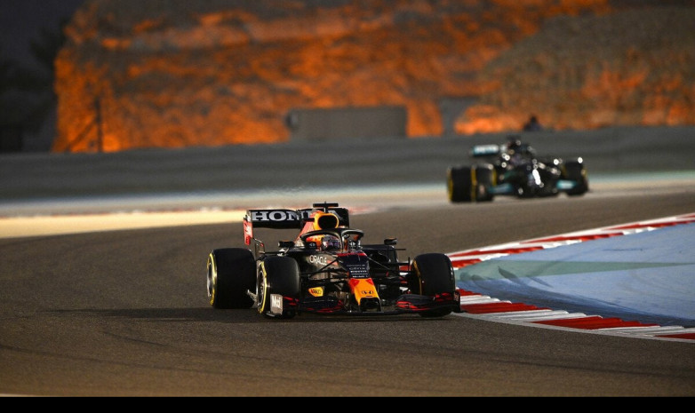 Макс Ферстаппен возглавил вторую тренировку Гран-при Бахрейна