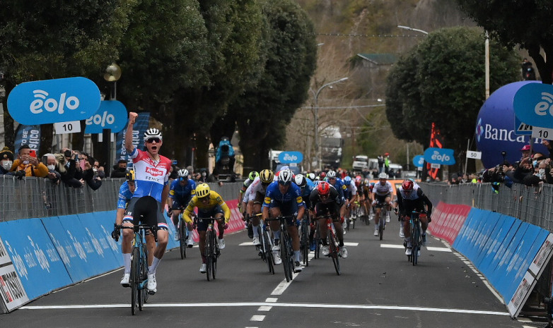 Гонщик «Астаны» Фабио Феллине стал 11-м на третьем этапе велогонки «Тиррено – Адриатико»