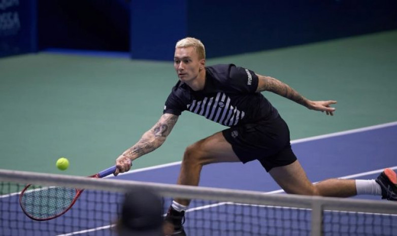 Казахстанский теннисист проиграл в финале турнира «Челленджер» в Санкт-Петербурге