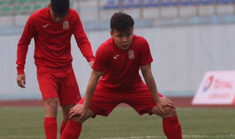 Эрназ Абилов признан лучшим игроком матча Кыргызстан U-21 - Непал